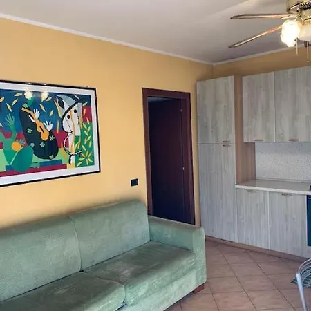Con Piscina E Giardino Privati Apartment Peschiera del Garda