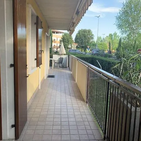 شقة Con Piscina E Giardino Privati *
